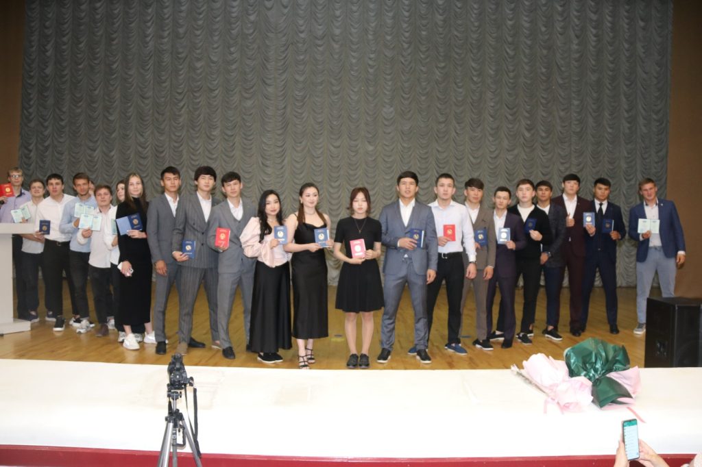 Порно орысша жалау Африкалық әйелдердің жалаңаш суреттері