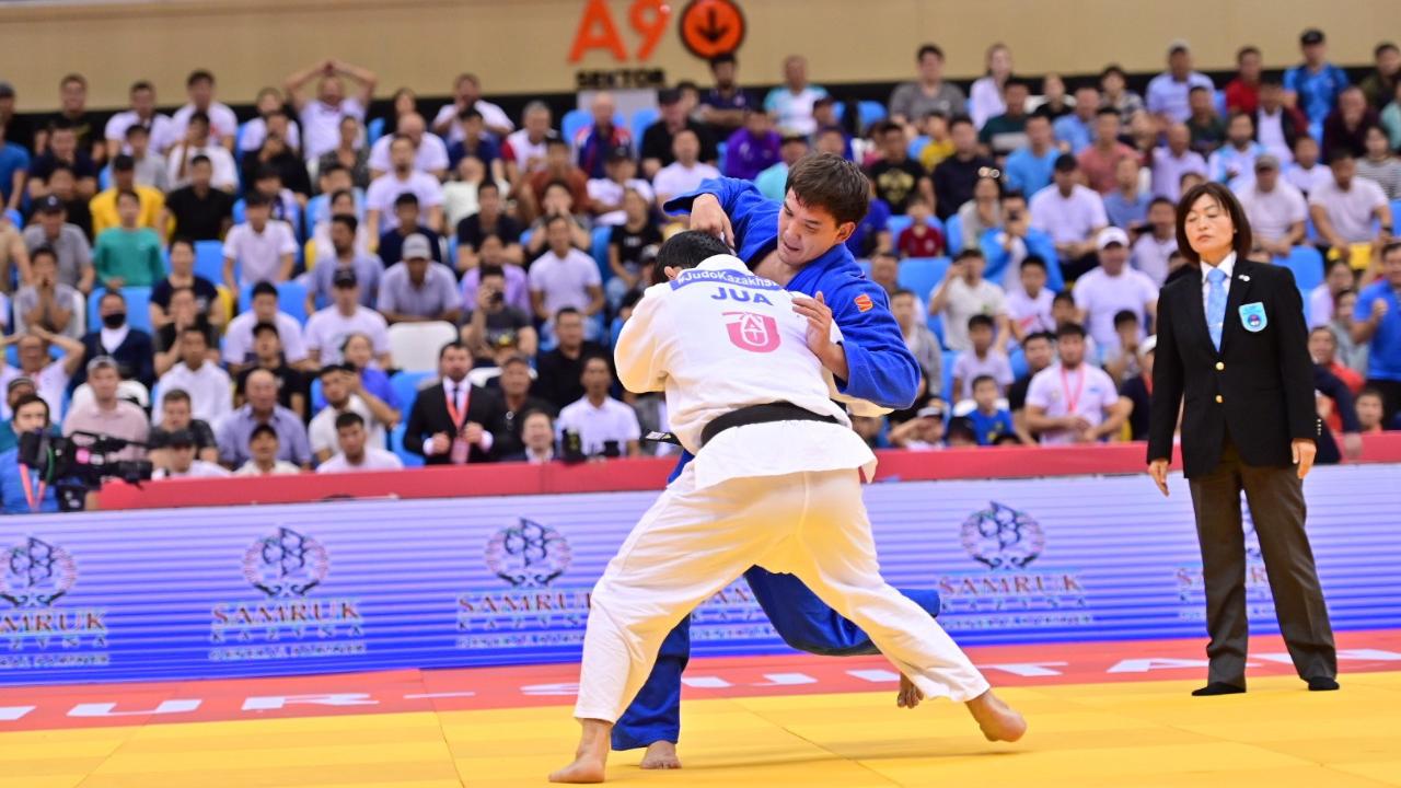 Қарағандылық спортшы Ислам Бозбаев Азия чемпионатының күміс жүлдегері атанды
