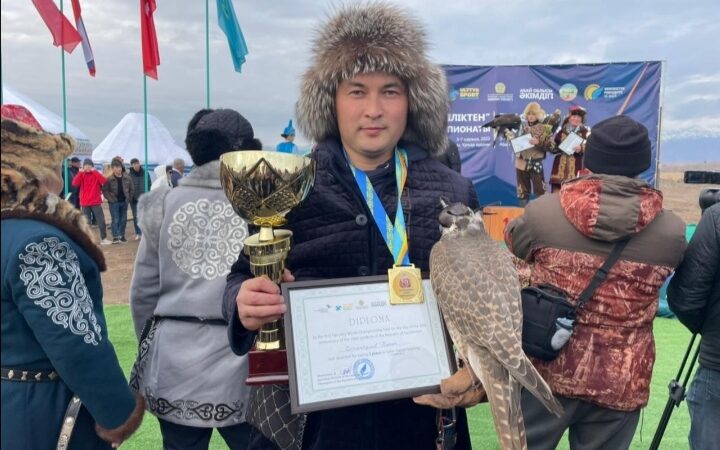 Қарағандылық Таңат Оспанқұл құсбегіліктен халықаралық чемпионатта жүлдегер атанды