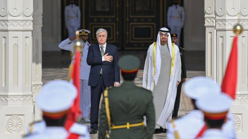 Президент Қасым-Жомарт Тоқаевты БАӘ Президентінің «Әл-Уатан» сарайында салтанатты қарсы алу рәсімі өтті