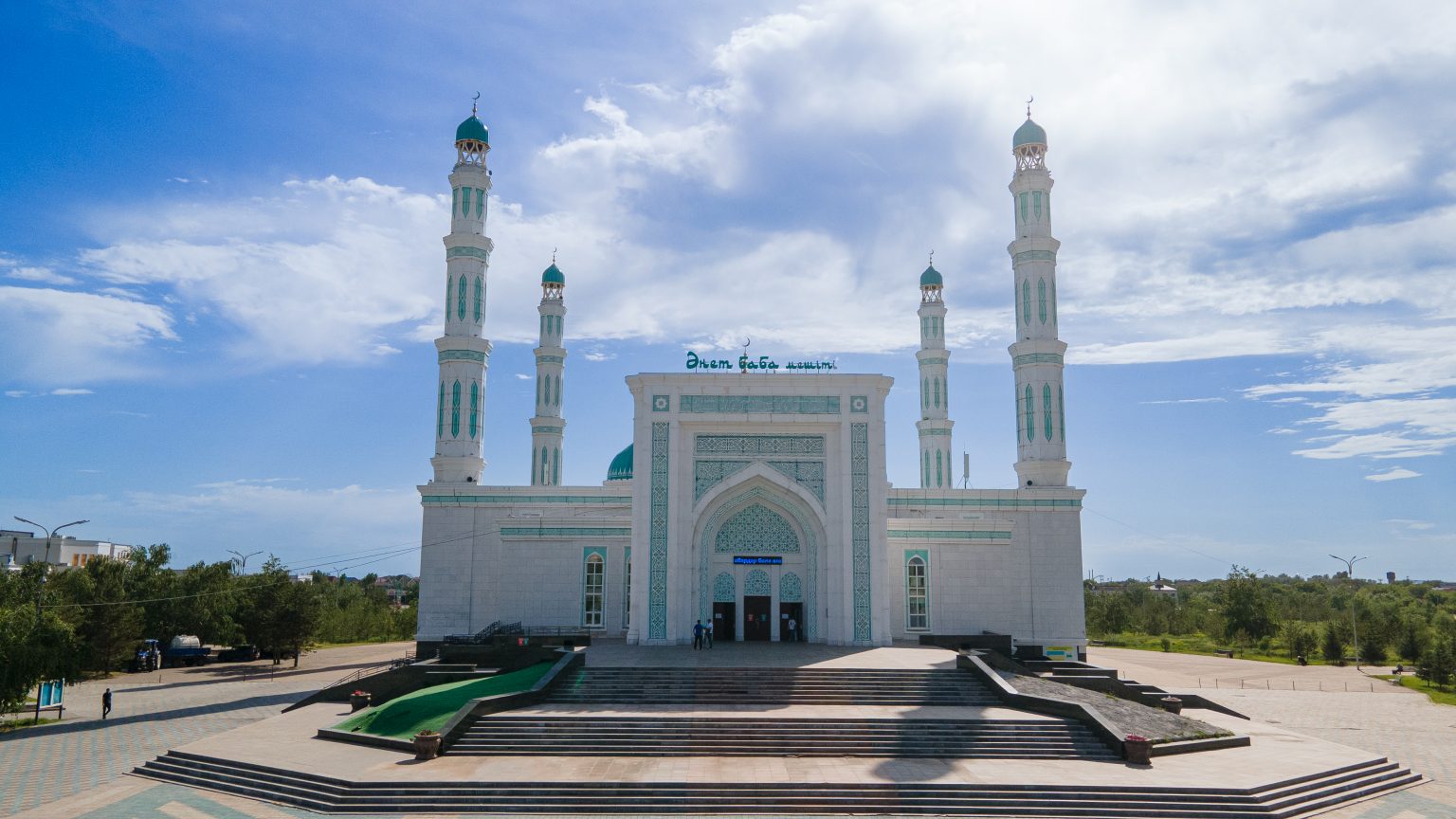 Секс және сиськи туралы фильмдер үлкен сиқы бар жігіттер
